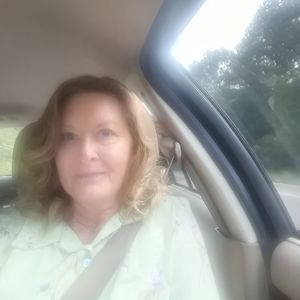 Meet your Posher, Cathy